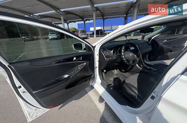 Седан Hyundai Sonata 2014 в 
