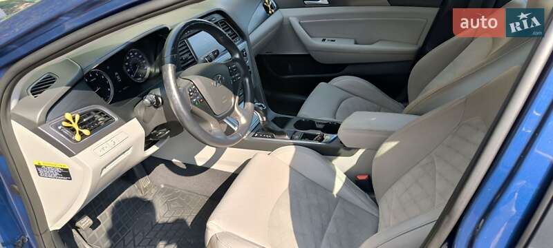 Седан Hyundai Sonata 2015 в Белой Церкви