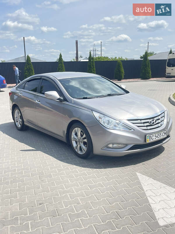 Седан Hyundai Sonata 2011 в Тернополе