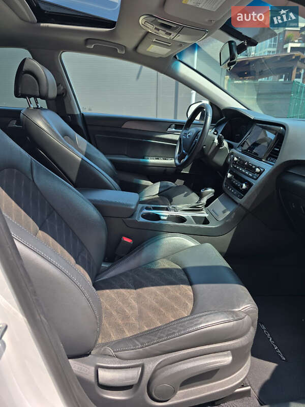Седан Hyundai Sonata 2017 в Киеве