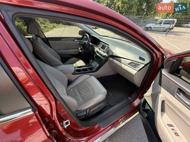 Седан Hyundai Sonata 2014 в Днепре