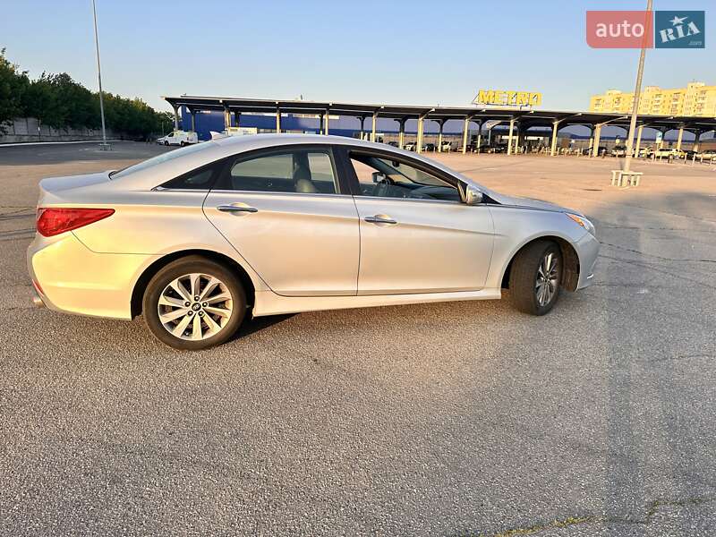 Седан Hyundai Sonata 2014 в Харкові