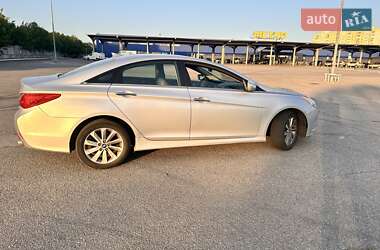 Седан Hyundai Sonata 2014 в 