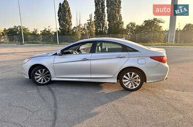 Седан Hyundai Sonata 2014 в 