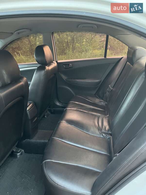 Седан Hyundai Sonata 2009 в Житомире