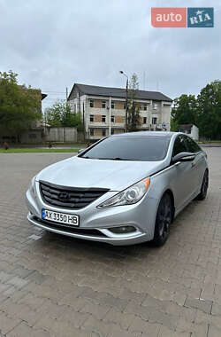 Седан Hyundai Sonata 2012 в Черновцах