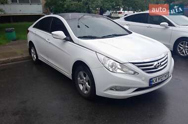 Седан Hyundai Sonata 2014 в Киеве