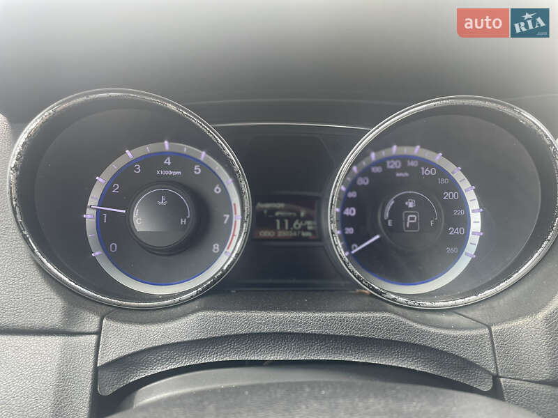 Седан Hyundai Sonata 2011 в Києві