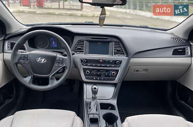 Седан Hyundai Sonata 2016 в 