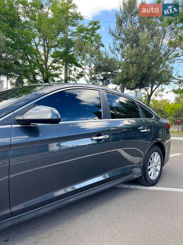 Седан Hyundai Sonata 2018 в Одессе