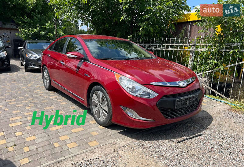 Hyundai Sonata 2013