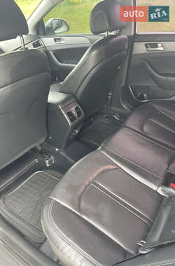 Седан Hyundai Sonata 2015 в 