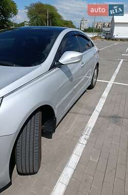 Седан Hyundai Sonata 2014 в 