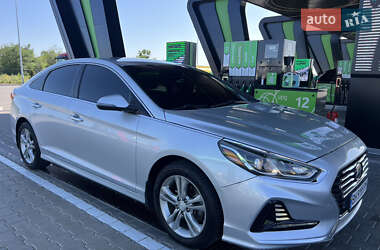 Седан Hyundai Sonata 2017 в Одессе