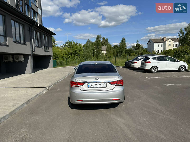 Седан Hyundai Sonata 2014 в Рівному фото 7 Седан Hyundai Sonata 2014 в Рівному