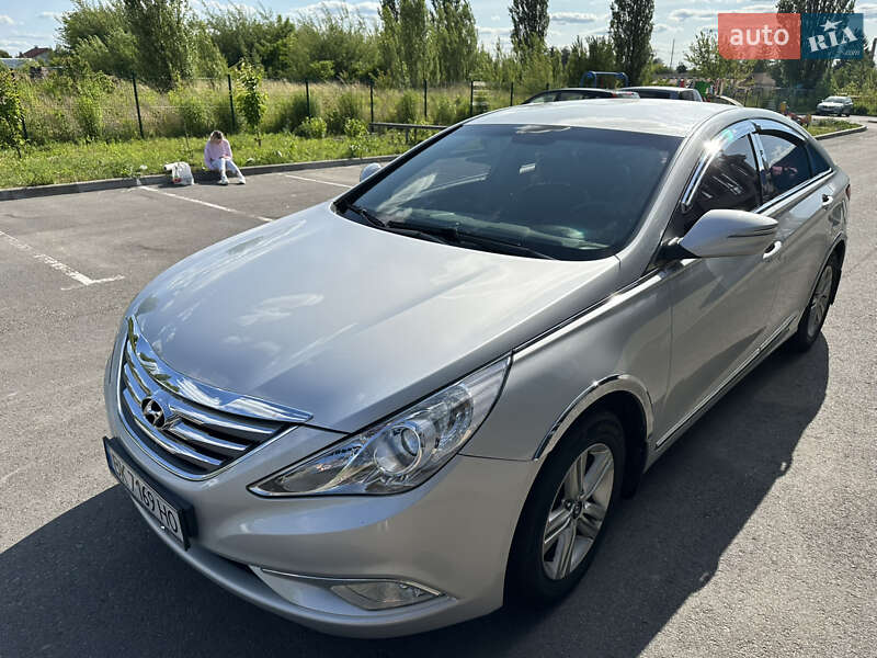 Седан Hyundai Sonata 2014 в Рівному фото 18 Седан Hyundai Sonata 2014 в Рівному