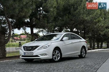 Седан Hyundai Sonata 2011 в Ровно