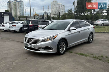 Седан Hyundai Sonata 2016 в Киеве