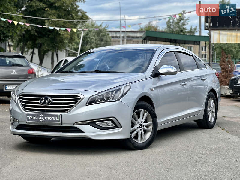Седан Hyundai Sonata 2015 в 