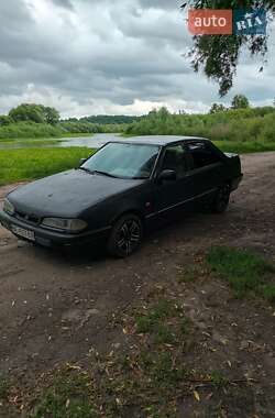 Седан Hyundai Sonata 1992 в Прилуках