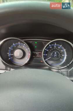 Седан Hyundai Sonata 2013 в 