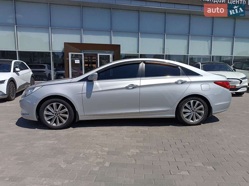 Седан Hyundai Sonata 2014 в Полтаві