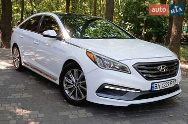 Седан Hyundai Sonata 2015 в 