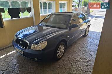 Седан Hyundai Sonata 2004 в Горохові