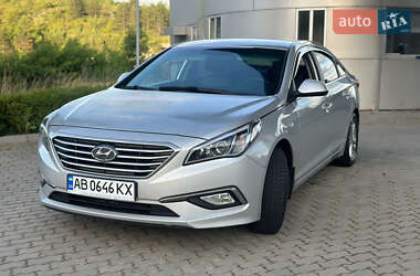 Седан Hyundai Sonata 2015 в Могилів-Подільському