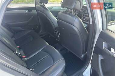 Седан Hyundai Sonata 2015 в 