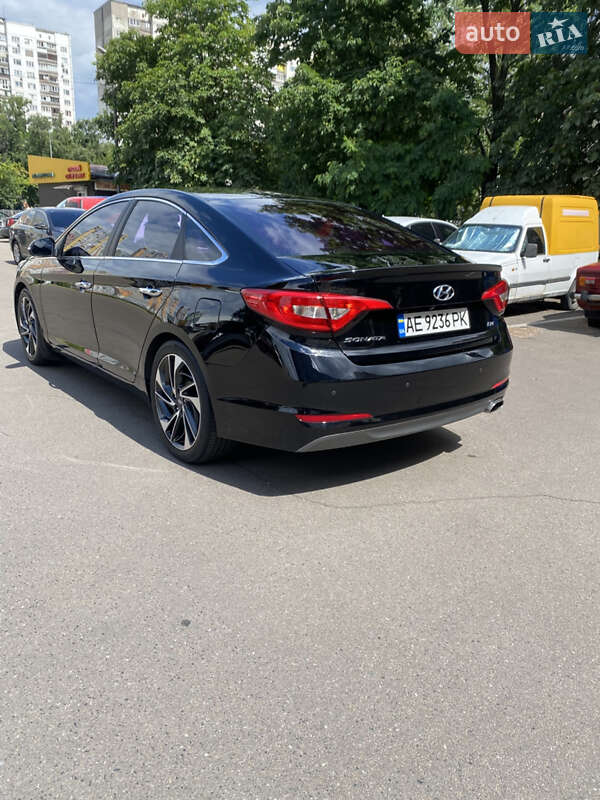Седан Hyundai Sonata 2015 в Києві