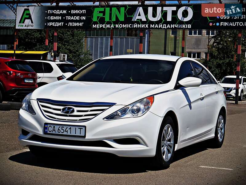 Hyundai Sonata 2011