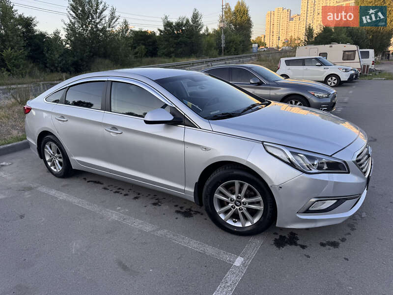Седан Hyundai Sonata 2016 в Києві