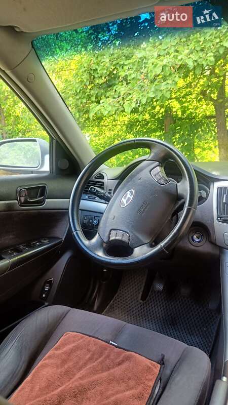 Седан Hyundai Sonata 2008 в Богуславі