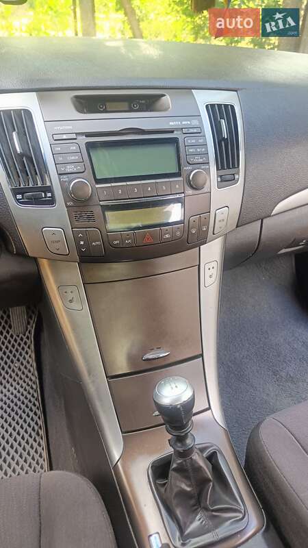 Седан Hyundai Sonata 2008 в Богуславі