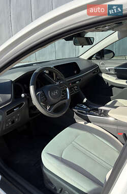 Седан Hyundai Sonata 2020 в 