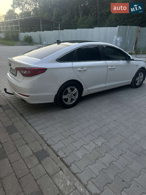 Седан Hyundai Sonata 2015 в Тернополе