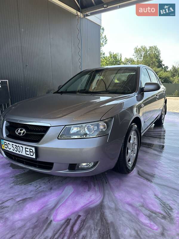 Hyundai Sonata 2007