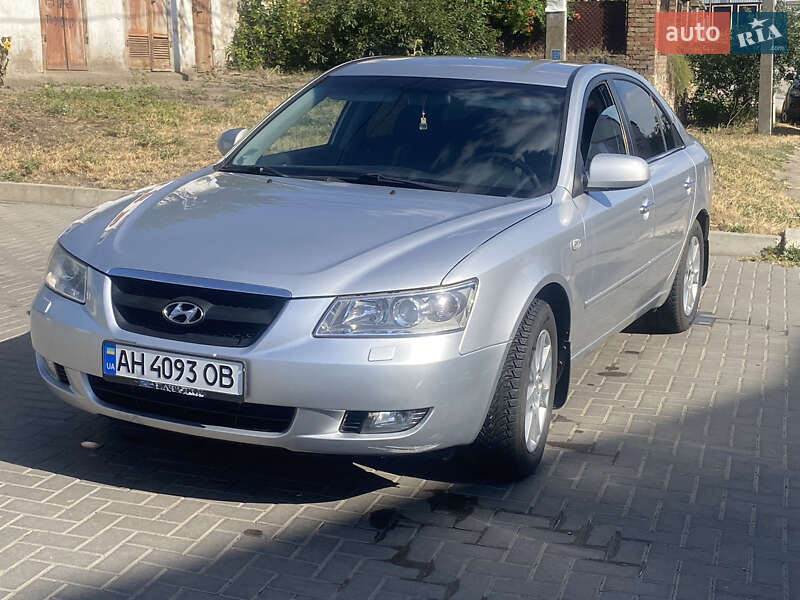 Седан Hyundai Sonata 2007 в Николаеве