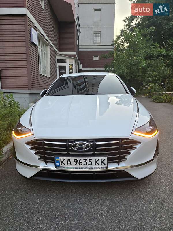 Седан Hyundai Sonata 2019 в Киеве