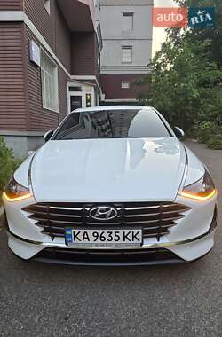 Седан Hyundai Sonata 2019 в 