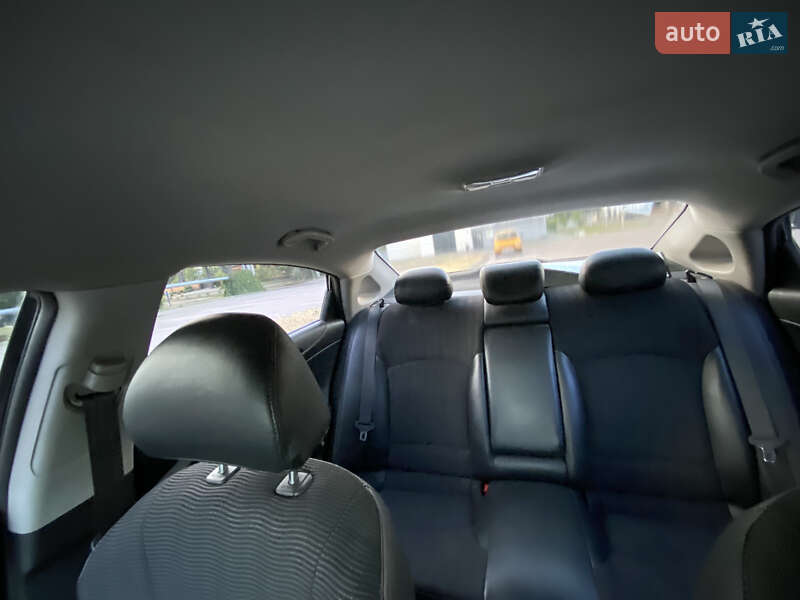 Седан Hyundai Sonata 2010 в Черкассах