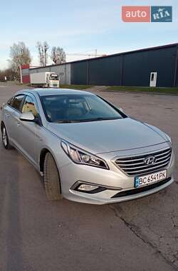 Седан Hyundai Sonata 2016 в Львове