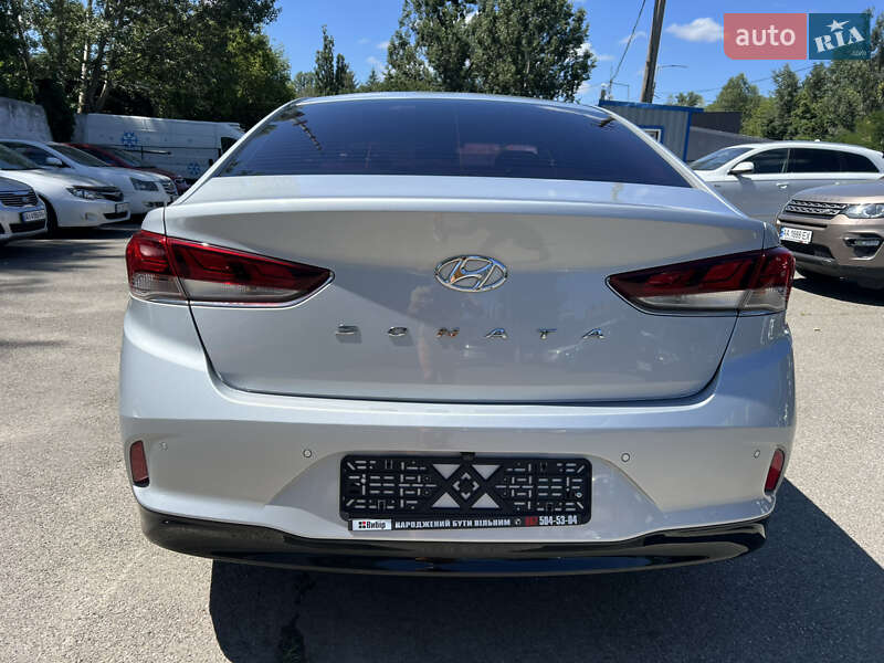 Седан Hyundai Sonata 2017 в Киеве