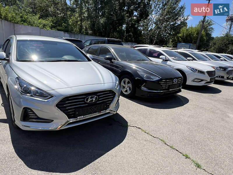 Седан Hyundai Sonata 2017 в Киеве