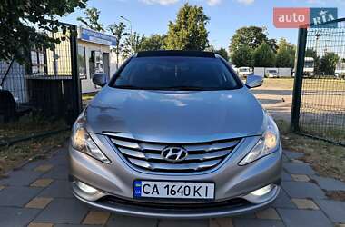 Седан Hyundai Sonata 2012 в Бучі