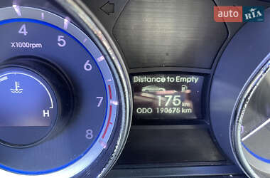 Седан Hyundai Sonata 2011 в 