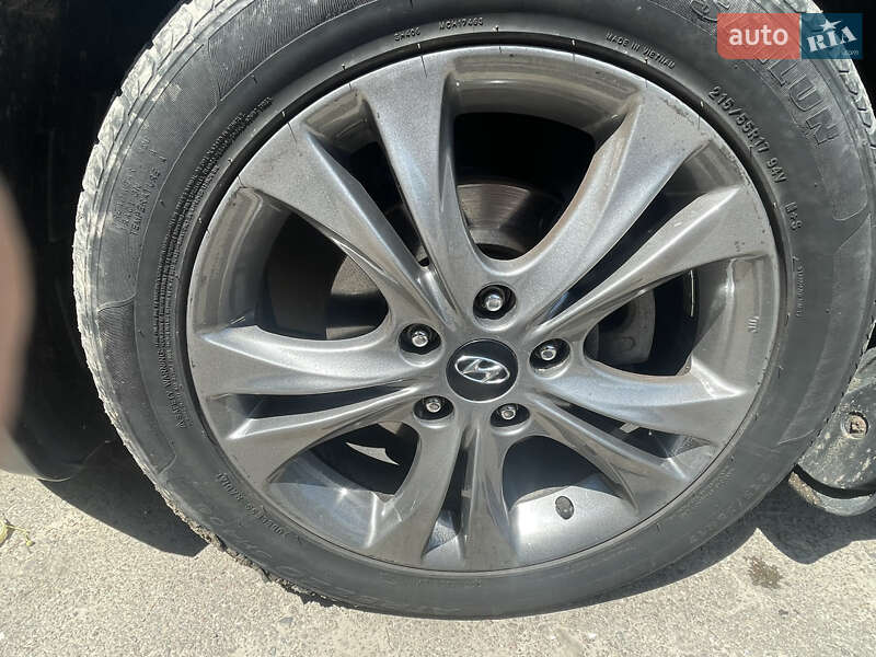 Седан Hyundai Sonata 2011 в Львові