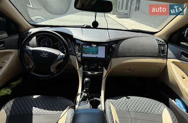 Седан Hyundai Sonata 2010 в 
