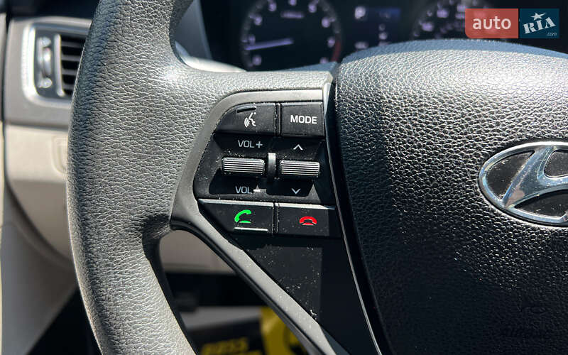 Седан Hyundai Sonata 2015 в Львові